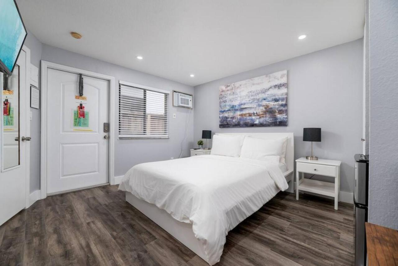 Shell On The Beach 103 - Renovated Hollywood Exterior photo
